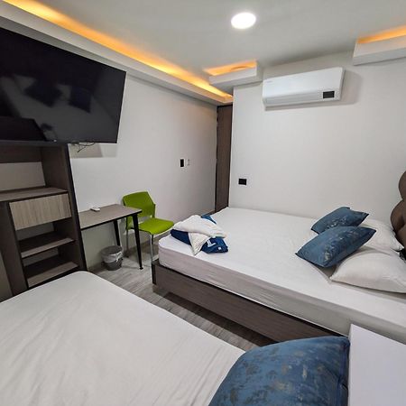 Hostel Boutique Nido De Loros Μεντεγίν Εξωτερικό φωτογραφία