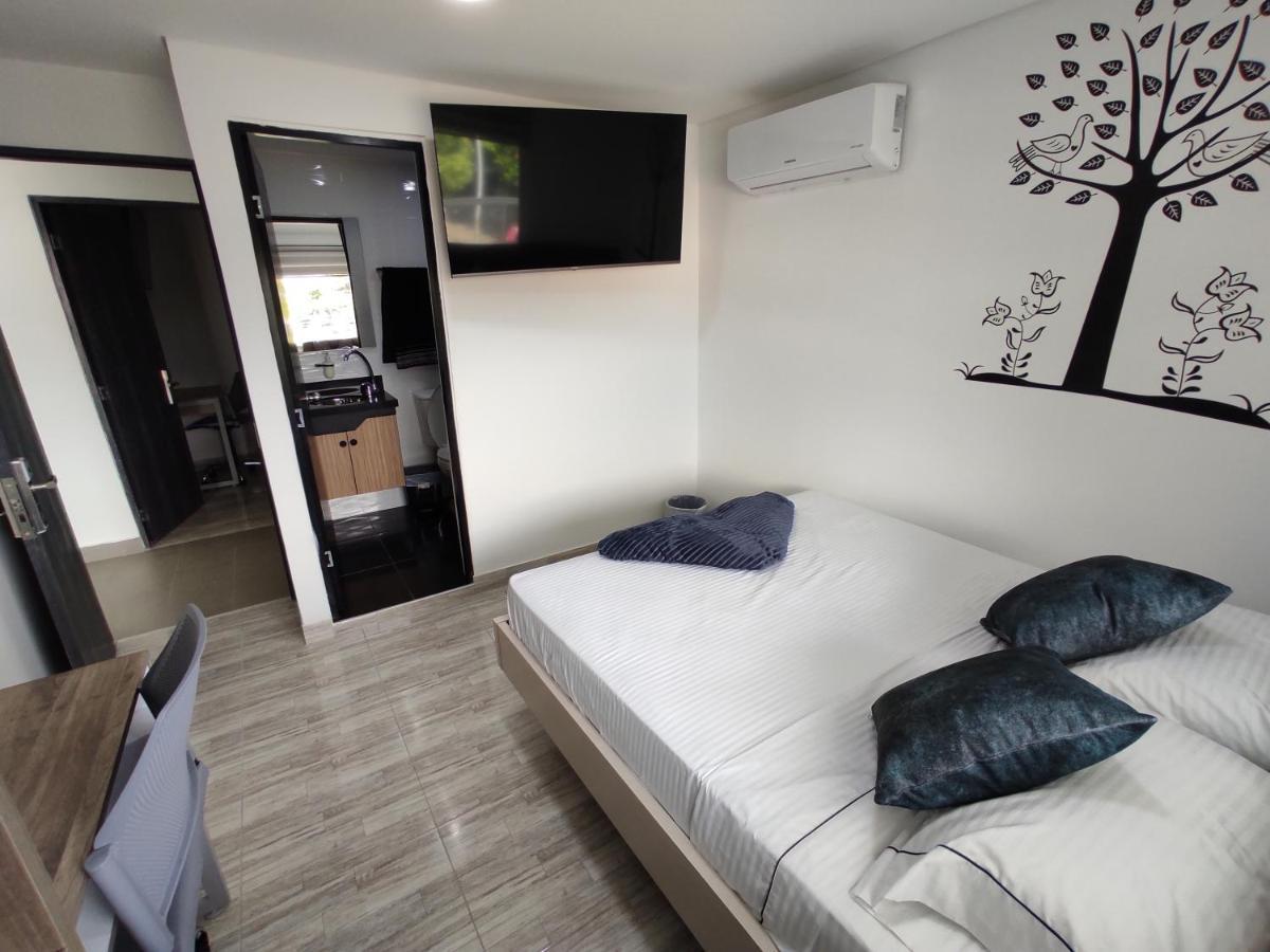 Hostel Boutique Nido De Loros Μεντεγίν Εξωτερικό φωτογραφία