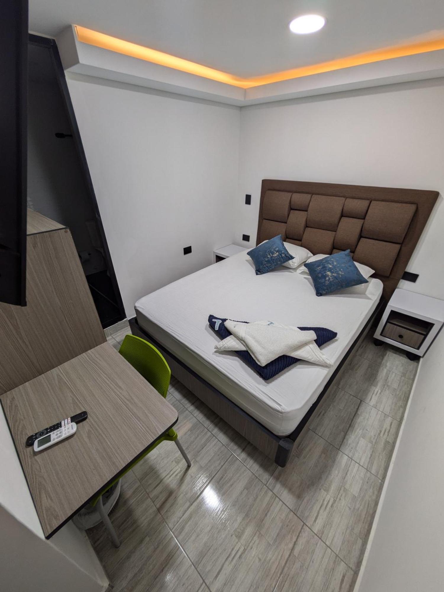 Hostel Boutique Nido De Loros Μεντεγίν Εξωτερικό φωτογραφία